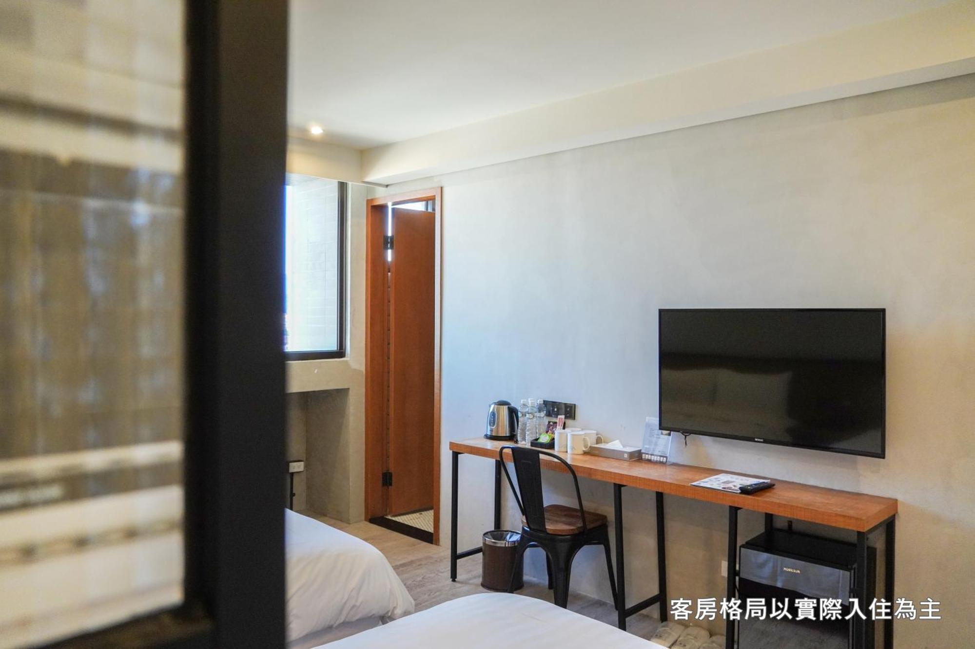 Central Land Hotel Taichung Exterior foto