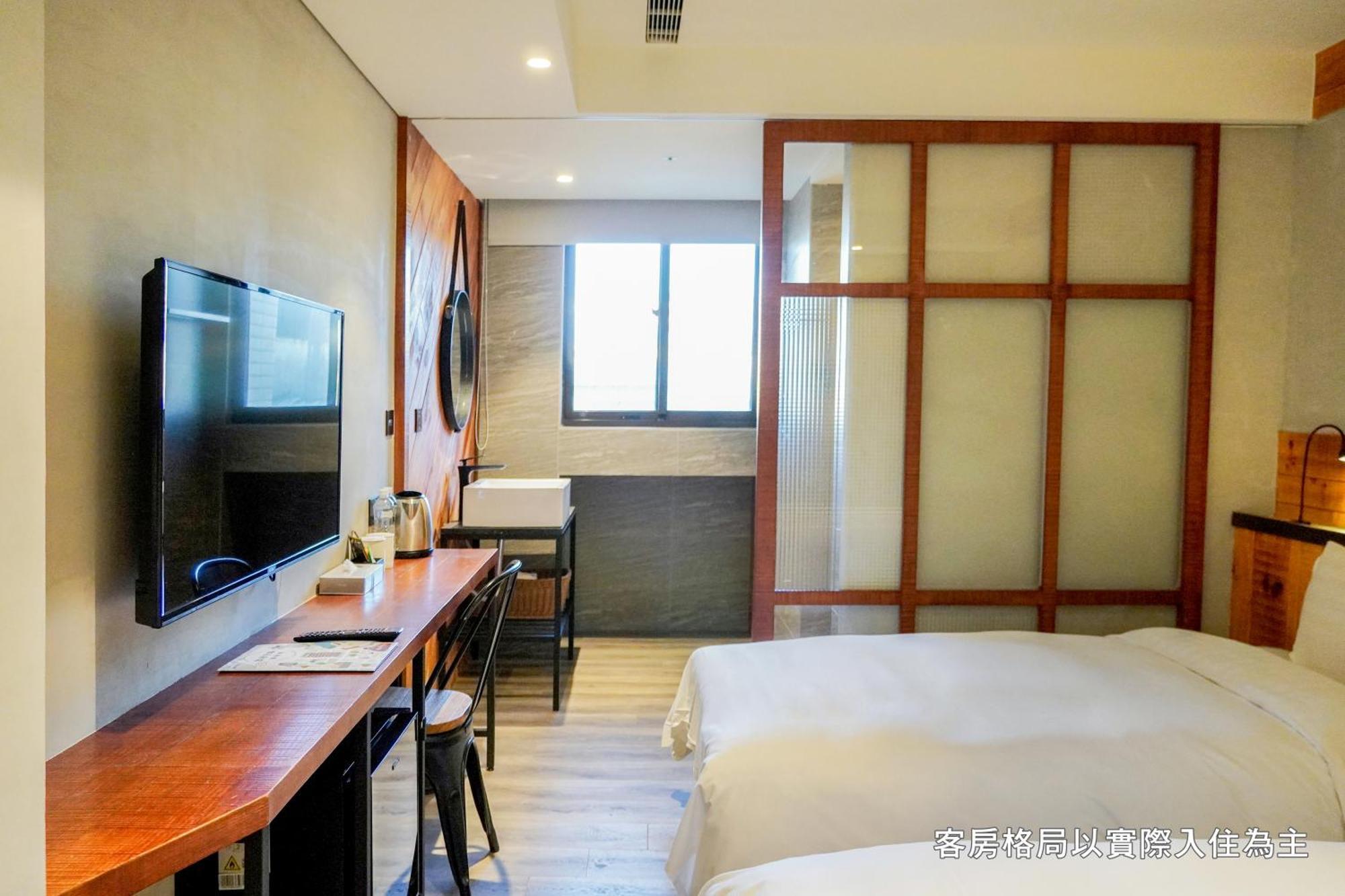 Central Land Hotel Taichung Exterior foto