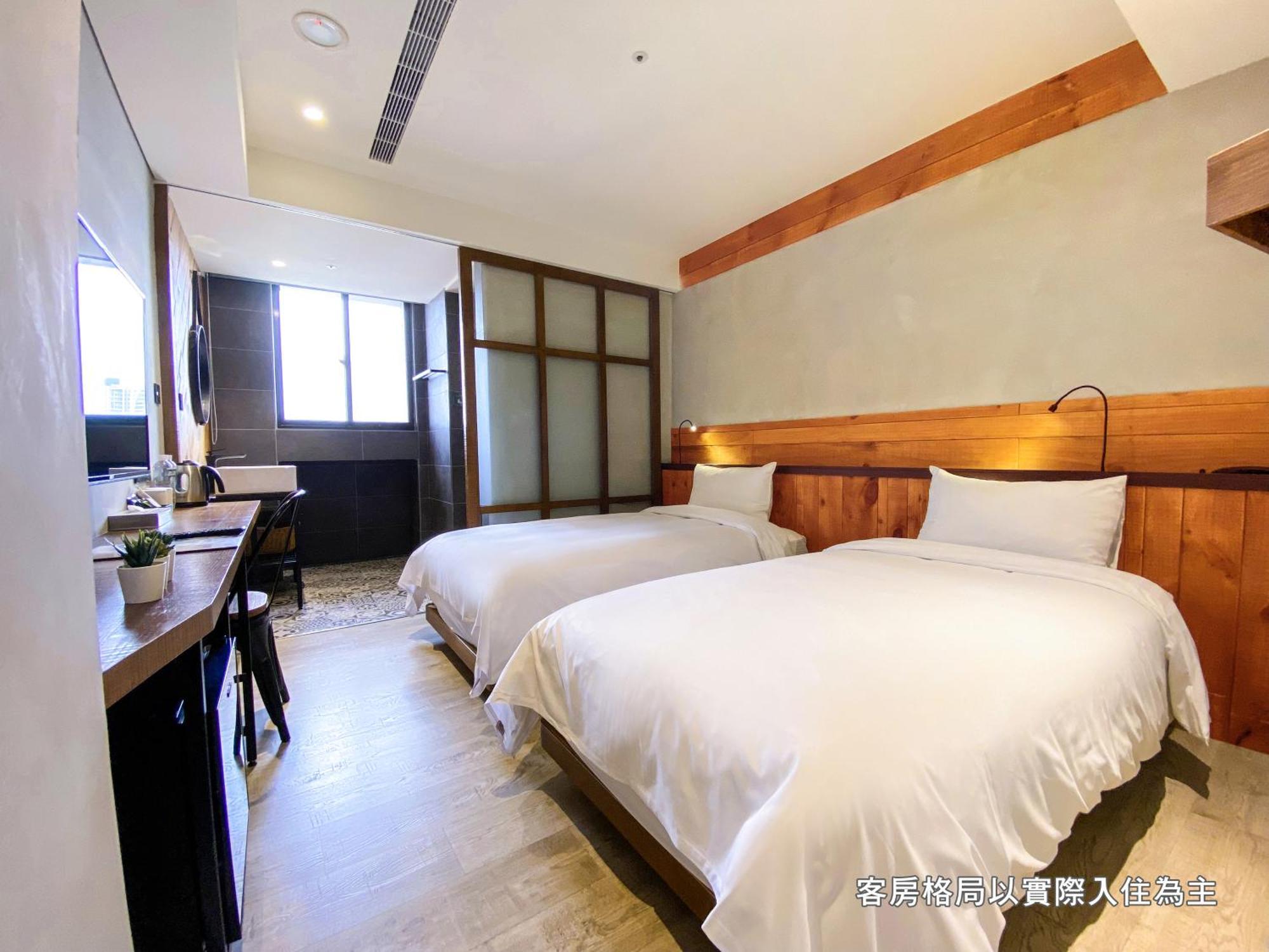 Central Land Hotel Taichung Exterior foto