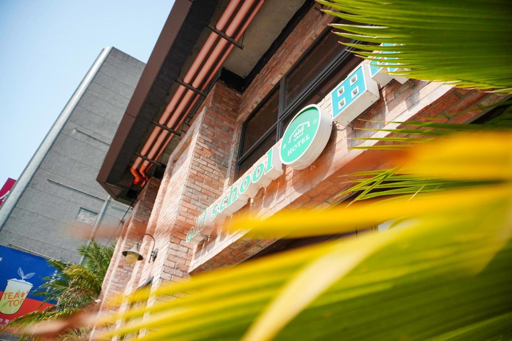Central Land Hotel Taichung Exterior foto